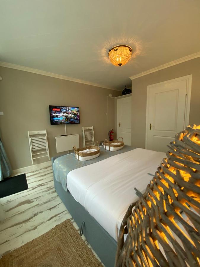 De Tuinkamer-----Prive Diner Op De Kamer Mogelijk!!! Хогевен Экстерьер фото